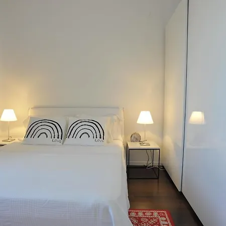 Charon With Garage * רוביני